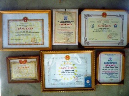 Lão nông 82 tuổi và máy nông nghiệp 5 trong 1    - 3