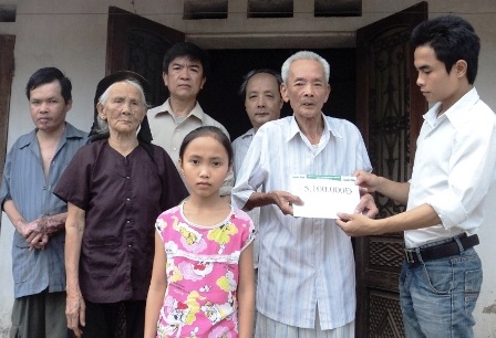 Bạn đọc sẻ chia khó khăn cùng cụ Nguyễn Hữu Thảo - 1