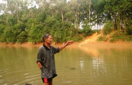 Nhà máy giấy "hành dân” - 1