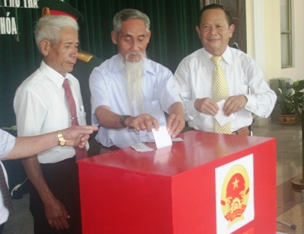 Bầu cử lại và bầu thêm Đại biểu HĐND cấp xã nhiệm kỳ 2011 - 2016 - 1 Bầu cử lại và bầu thêm Đại biểu HĐND cấp xã nhiệm kỳ 2011 - 2016 - 1