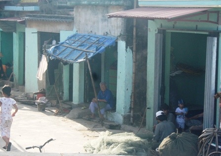 Về vùng quê không một... tấc đất nông nghiệp   - 2