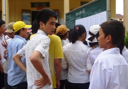 Thí sinh Thanh Hóa, Quảng Nam thi vào lớp 10  - 1
