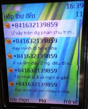 Nữ sinh tố bị giảng viên… “gạ tình”   - 3