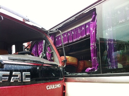 36 người bị thương trong 3 vụ tai nạn liên tiếp - 2