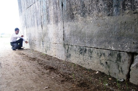 Những truyền thuyết về cách xây dựng Thành nhà Hồ    - 7