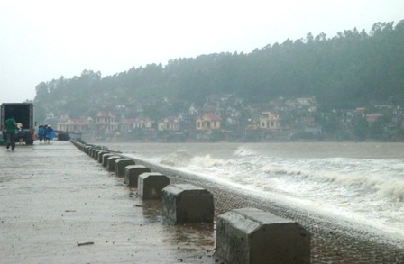 Thiệt hại nhẹ trong cơn bão số 3   - 1