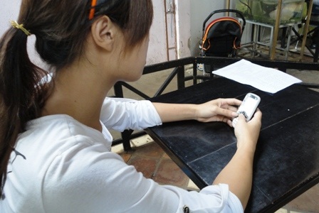 Cảnh cáo giảng viên bị tố “gạ tình” vì... không quản lý điện thoại cá nhân - 1