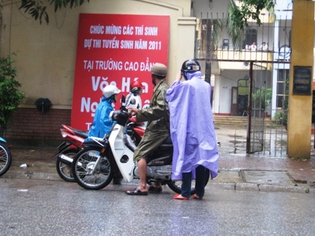 Đề Toán không khó, đề Sử “dễ thở” - 5