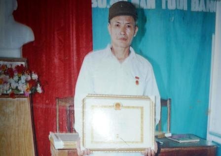 Chuyện người lính vẽ hàng chục sơ đồ giúp tìm mộ liệt sĩ - 4