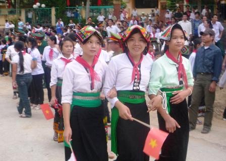 Tổng Bí Thư Nguyễn Phú Trọng thăm và làm việc tại huyện Mường Lát   - 2