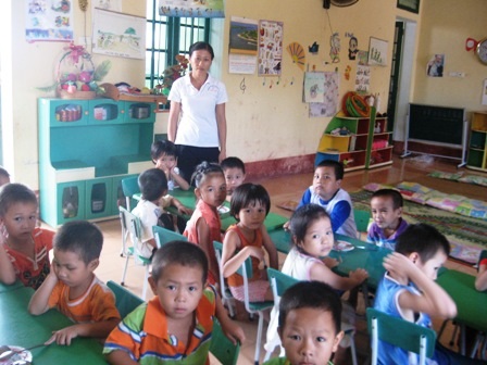 Cận cảnh nỗi khổ GV mầm non ngoài biên chế    - 1