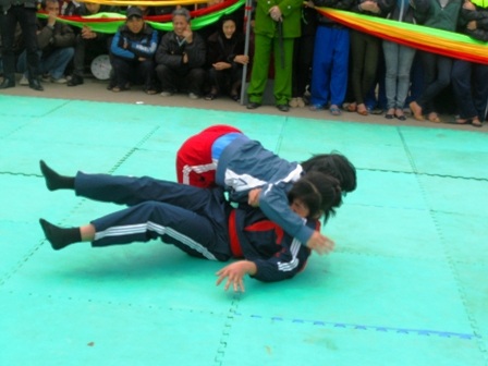 Hàng ngàn người nô nức dự lễ hội cầu phúc tại Đền Độc Cước    - 8