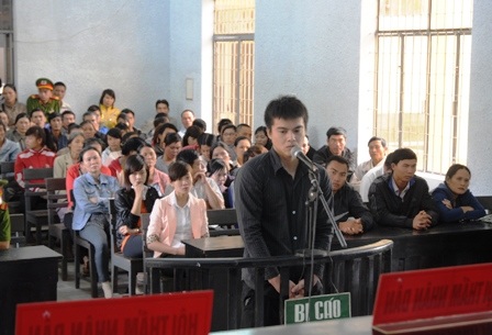 Giết “người tình” già, lãnh án chung thân   