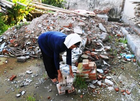 Cổ tích 2 người mẹ già và 7 đứa trẻ mồ côi   