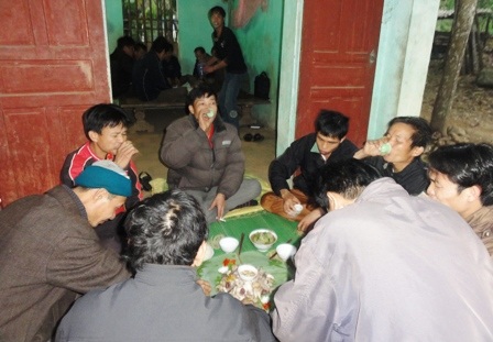 Tết “năm cùng” của người Dao    - 2