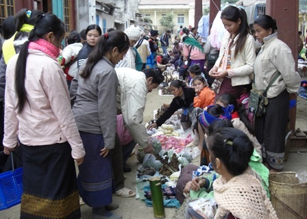 Nơi hội tụ nghĩa tình biên giới    - 6