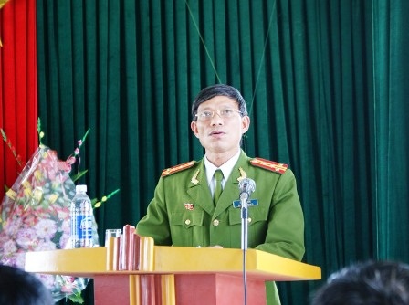 Bắt nhóm đối tượng sử dụng vũ khí "nóng" gây án   - 1