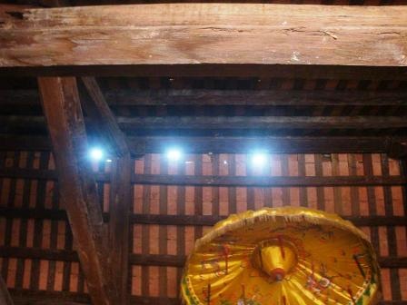 Di tích quốc gia gần 500 năm tuổi "kêu cứu" - 6 Di tích quốc gia gần 500 năm tuổi "kêu cứu" - 6