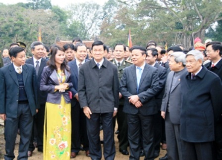 Chủ tịch nước: Phát triển hơn nữa Khu kinh tế Nghi Sơn - 2 Chủ tịch nước: Phát triển hơn nữa Khu kinh tế Nghi Sơn - 2