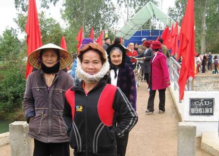 Khánh thành cây cầu thứ 5 mang tên Khuyến học và Dân trí  - 2