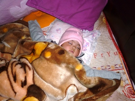 Thăm và trao quà tới bé Nhân Từ dịp cuối năm   - 1