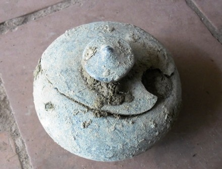 Phát hiện nhiều bình gốm cổ đời Hậu Lê    - 2