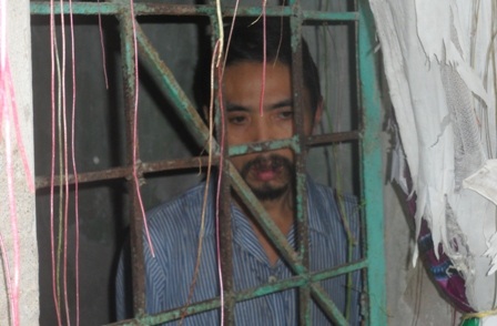 “Tôi chỉ ước con tôi được vào trại tâm thần…”    - 2