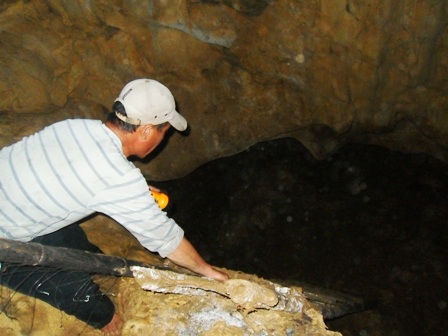 Những câu chuyện ly kỳ quanh “hang vàng” trên núi Thung Nồi   - 3