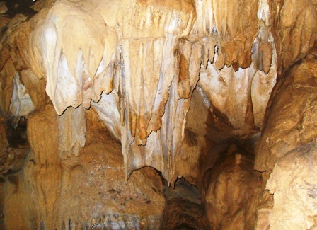 Những câu chuyện ly kỳ quanh “hang vàng” trên núi Thung Nồi   - 9