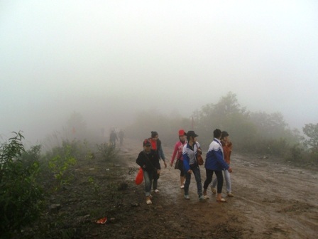 Nô nức... lội bùn đi xin nước Tiên - 6