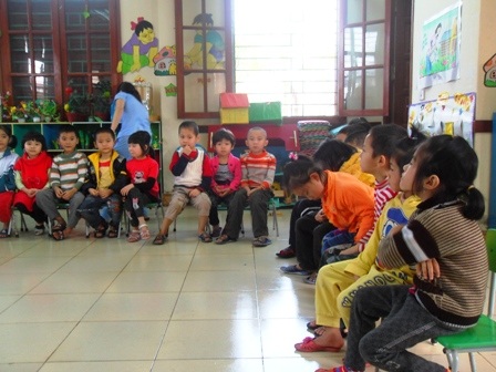 Tình mẹ nơi làng trẻ SOS   