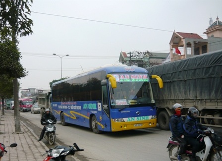 Tài xế ẩu đả nhau, Quốc lộ 1A ách tắc nghiêm trọng   - 3