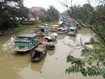 Xóm chài giữa lòng thành phố ngày cận Tết - 4