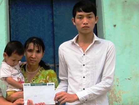 Hơn 17 triệu đồng tiếp tục đến với chị Nguyễn Thị Hoa   