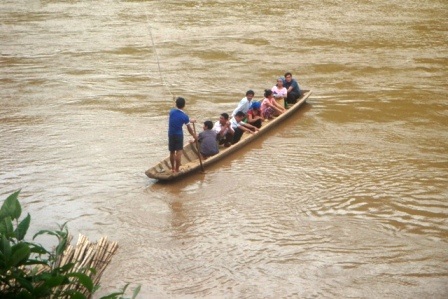 Bản Cốc “khát” điện, “khát” nước, “khát”... đường đi - 1