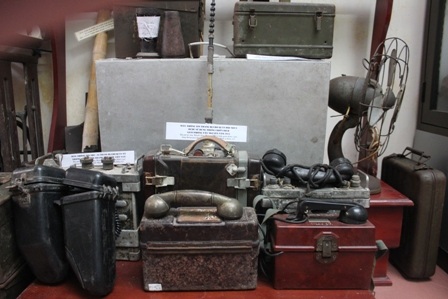 Những kỷ vật của các liệt sỹ, trong đó có những dòng nhật ký đầy xúc động.