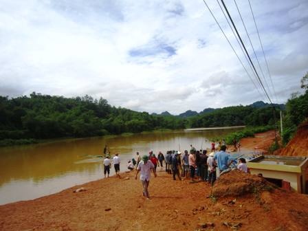 Nhiều điểm đê ở huyện Ngọc Lặc cũng bị sạt lở.