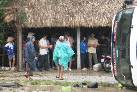 Nhiều hành khách vẫn chưa hết bàng hoàng sau vụ tai nạn.