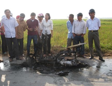 Chị Hạnh bàng hoàng sau vụ cháy xe.