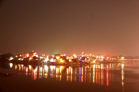 Giáo xứ Phù Vân rực sáng