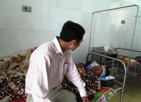 Ông Chức bị thương nặng nhất trong số các nạn nhân sống sót trong vụ nổ kinh hoàng.