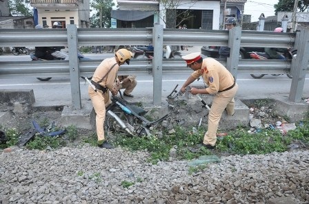 Hiện trường vụ tai nạn thương tâm