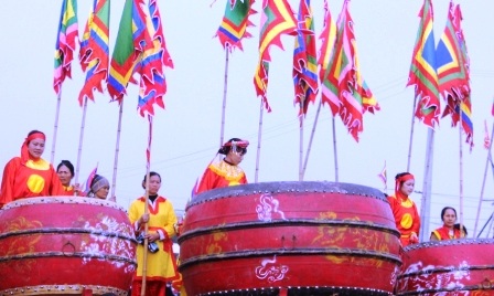 Quả trống đại của đội trống gái Đọi Tam.