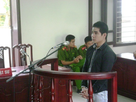  Đối tượng Bùi Thanh Liêm lĩnh án 11 năm tù đối với hành vi giết người của mình.