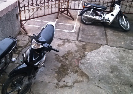 Thực hiện dự án ống phóng bùi nhùi bắt “quái xế” - 1 Nhiều phương tiện vi phạm bị bắt giữ bằng phương pháp dùng ống phóng b