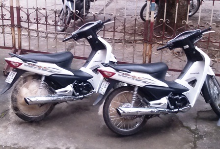 Thực hiện dự án ống phóng bùi nhùi bắt “quái xế” - 2 Nhiều phương tiện vi phạm bị bắt giữ bằng phương pháp dùng ống phóng b