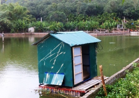 Một quân nhân bị sóng biển cuốn trôi - 1 Khu vực chòi canh nơi các em gặp nạn.