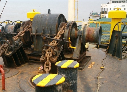 Hoài nghi về con tàu 40 tỷ bị "bỏ rơi" ngoài khơi - 11 Khu vực thả neo.
