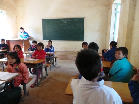 Một thầy giáo dạy 3 trình độ.