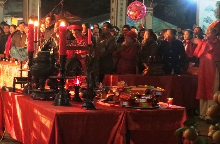 Lễ rước ấn được tổ chức nghiêng trang.